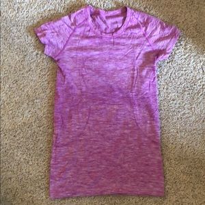Lululemon swiftly tech shirt
